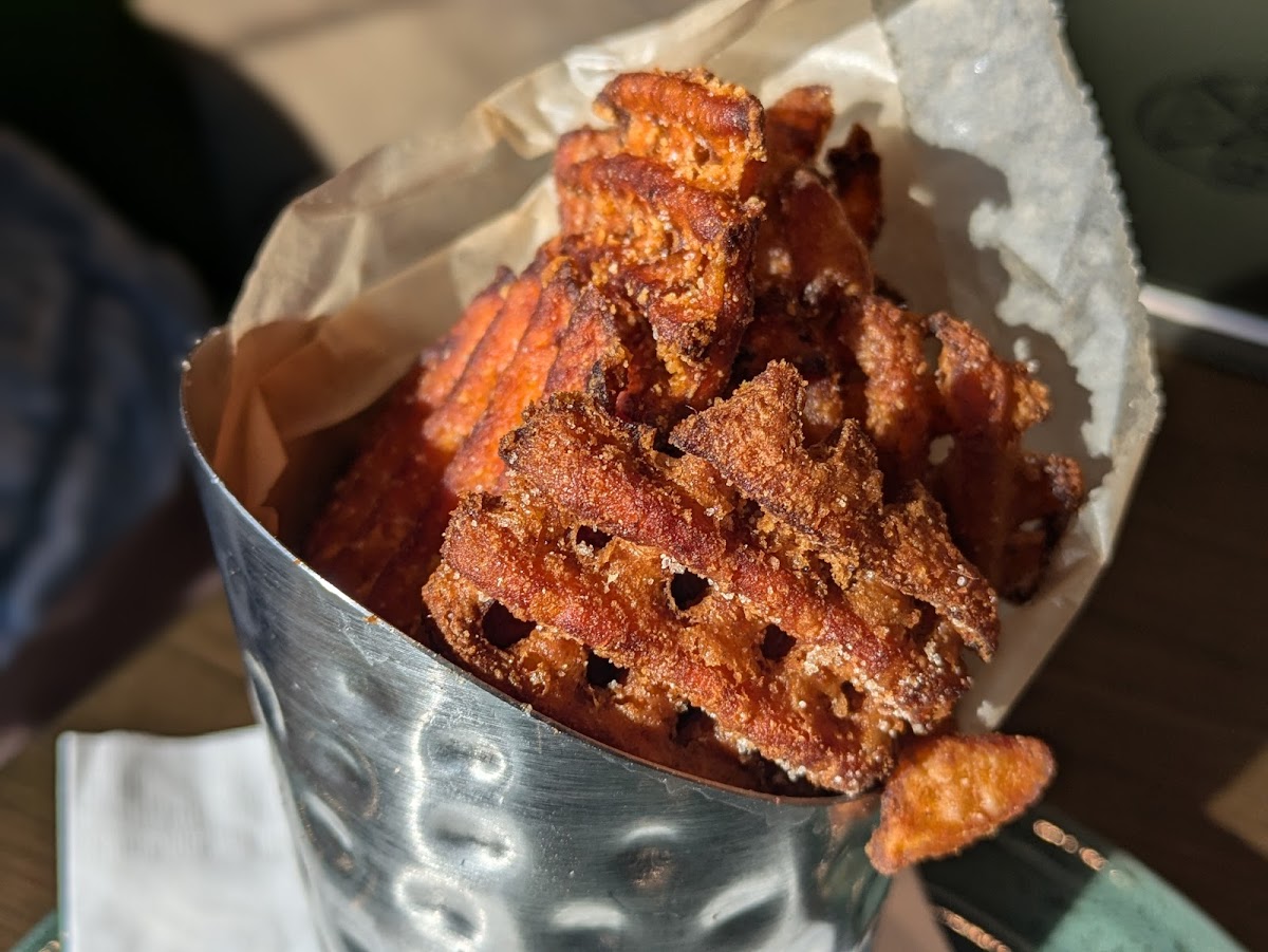 Derailed At Hotel Nickel Plate-7